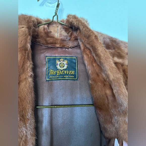 Vintage Fur Coats - Picture 4 of 9